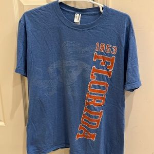 Blue and orange Florida gators t shirt. Size large